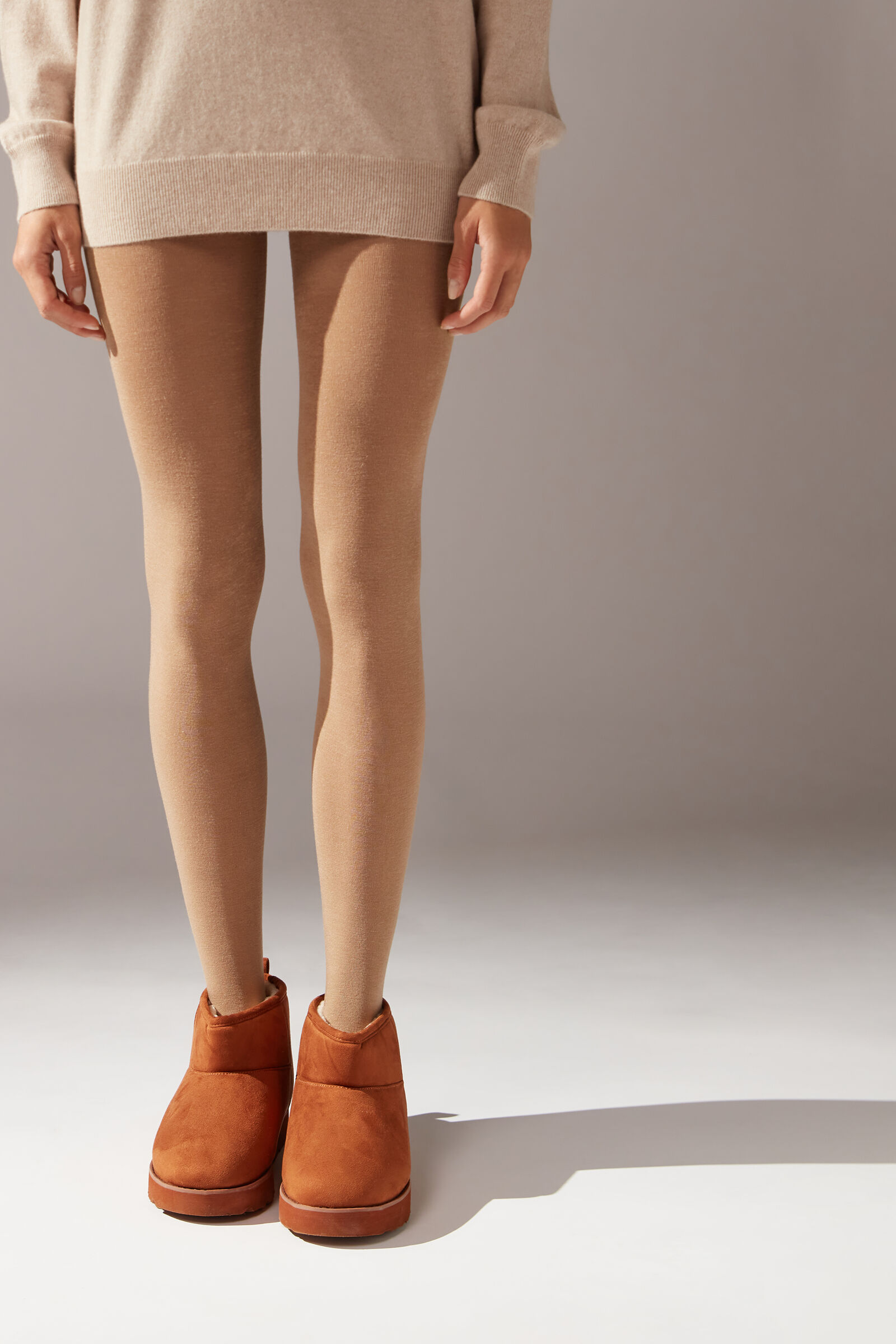 meia-calça com modal e cashmere - bege