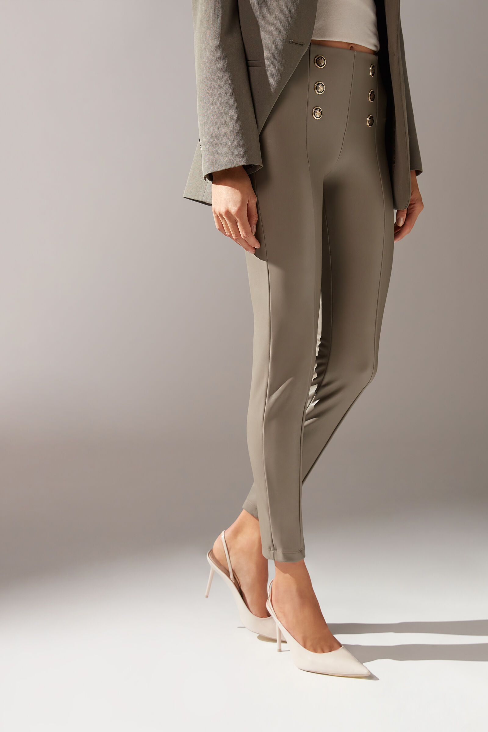 legging skinny sailor efeito couro - cinza