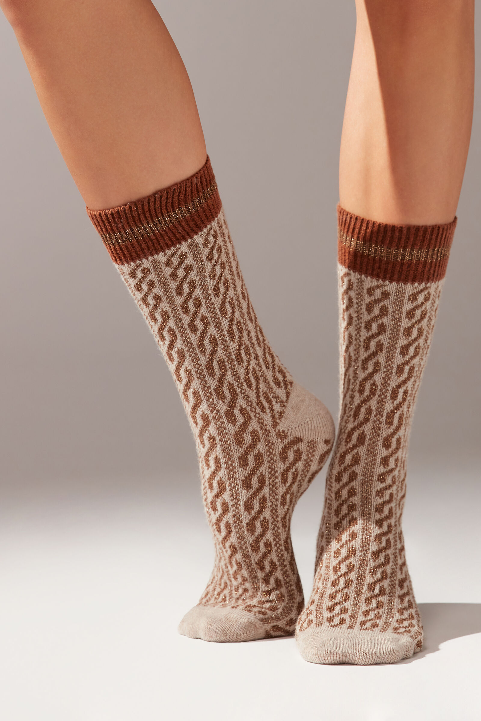 meia curta em cashmere e glitter - marrom