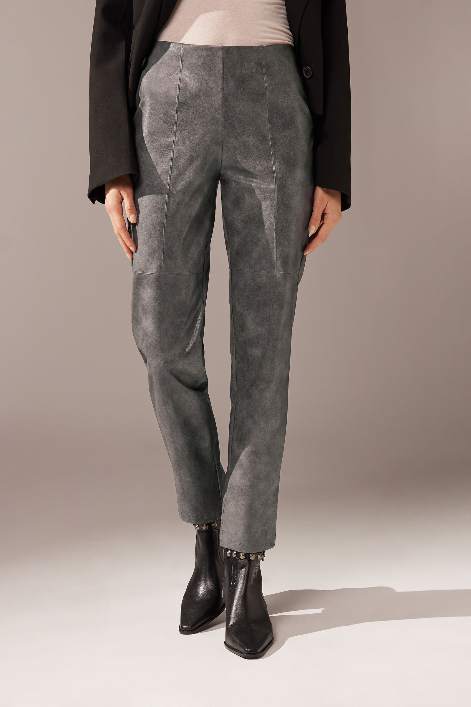 legging térmica efeito couro vintage - cinza