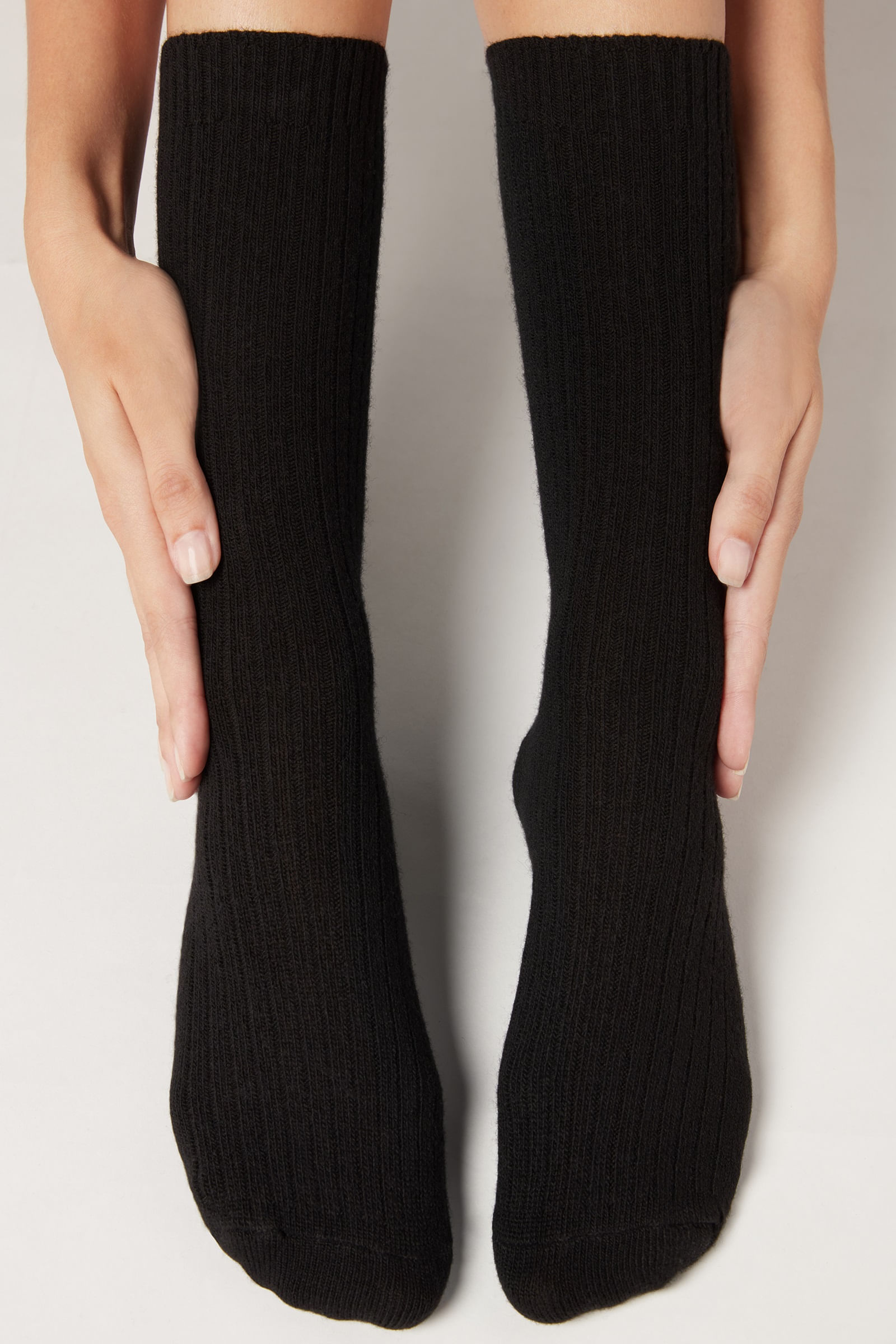 meia curta canelada em lã e cashmere - preto