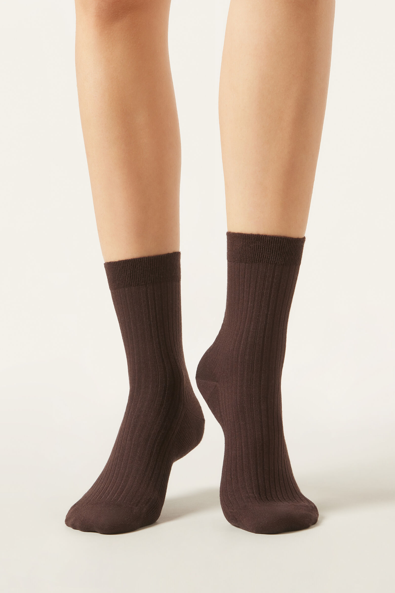 meia curta com cashmere - marrom