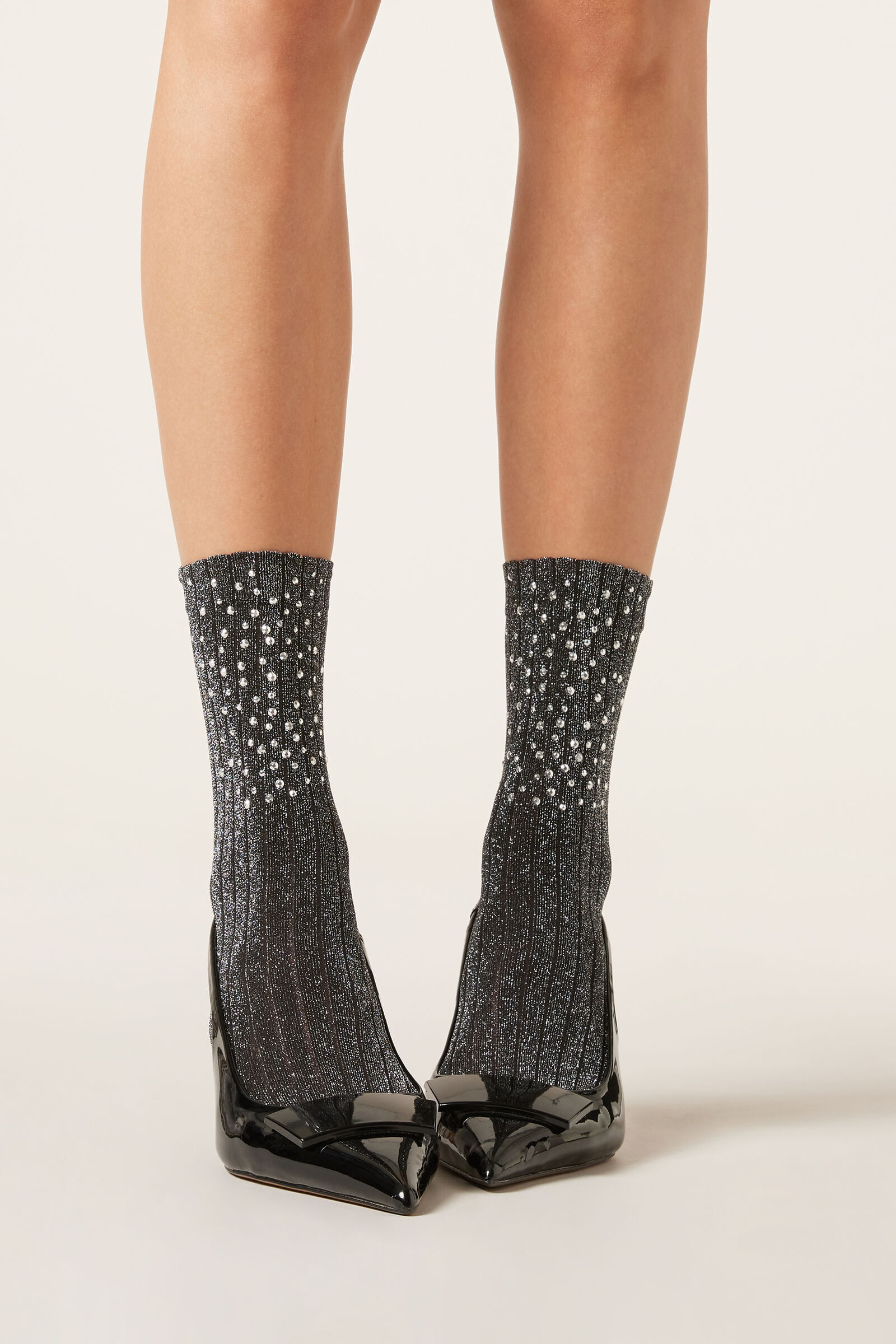 meia curta canelada com strass - preto