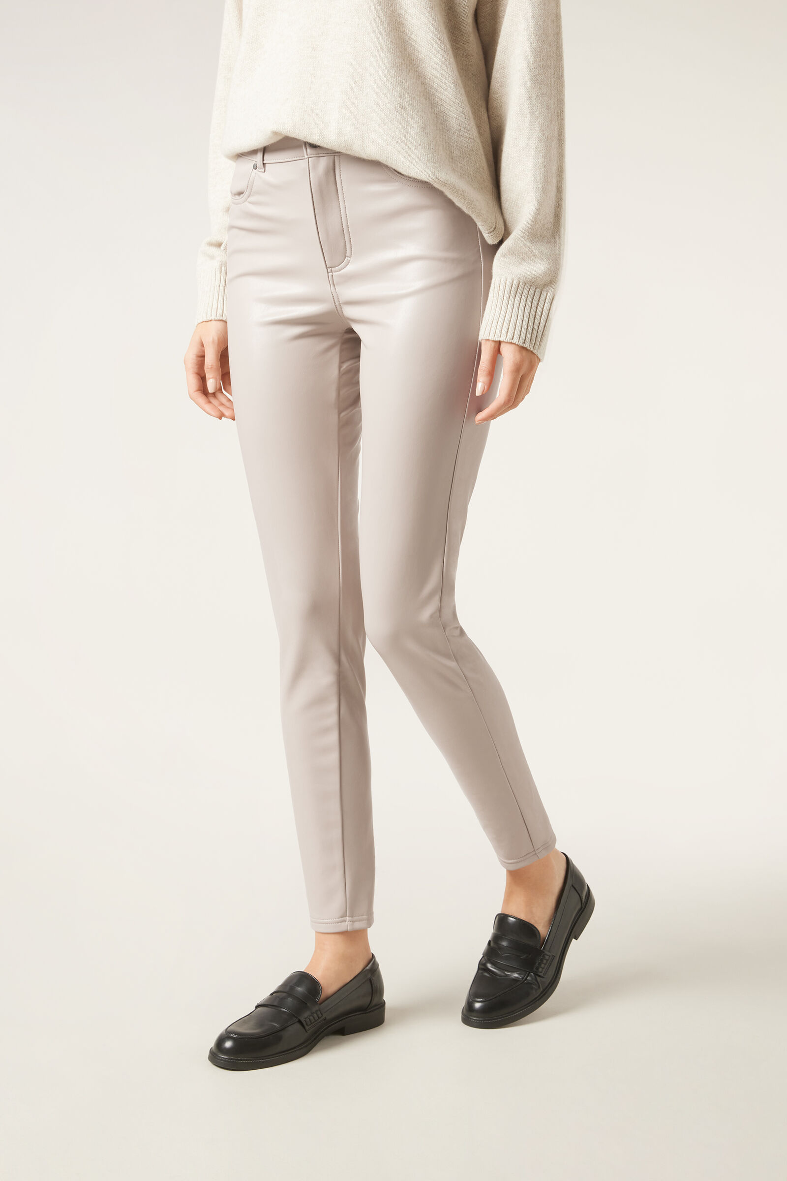 calça térmica efeito couro - cinza