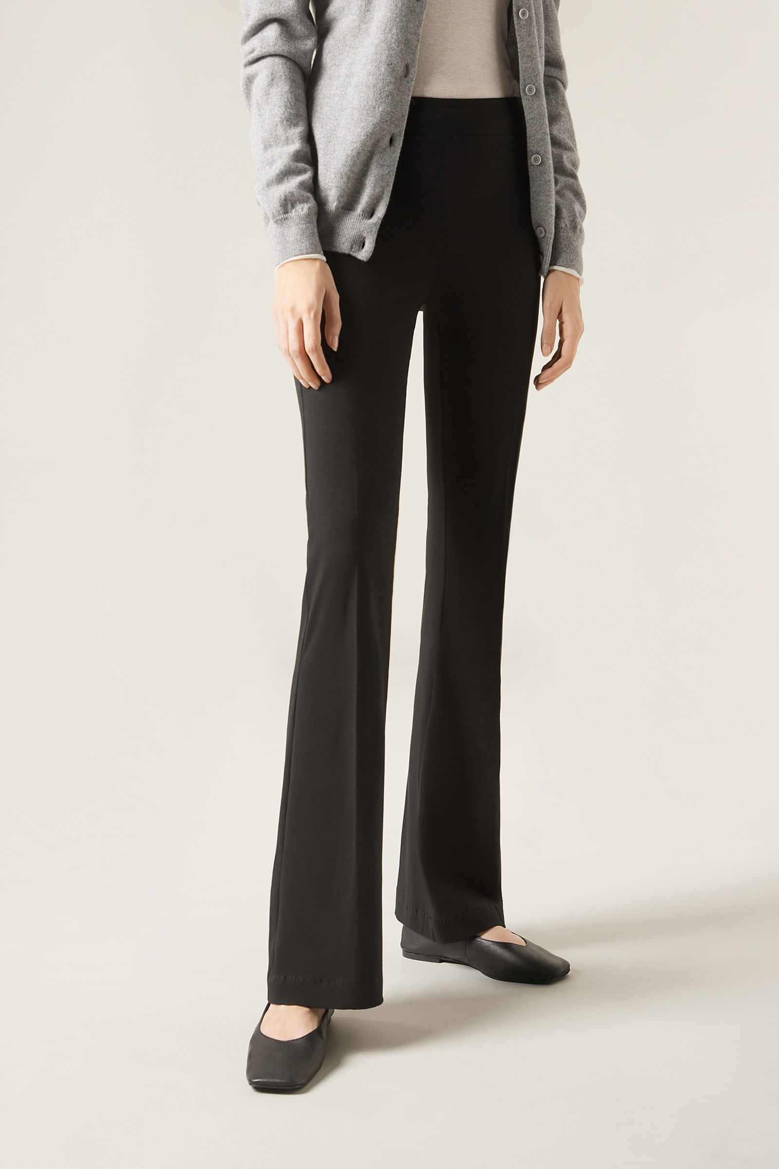 legging flare em algodão supima - preto