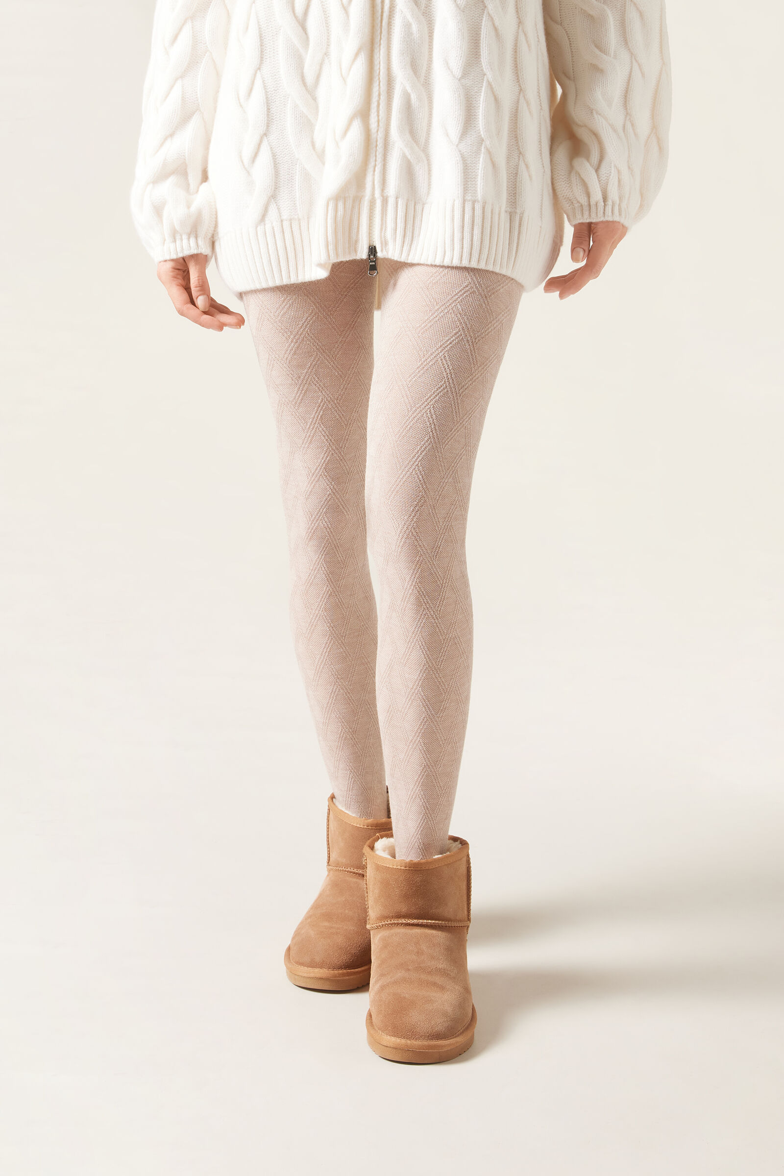 meia-calça com cashmere trabalhada - off-white