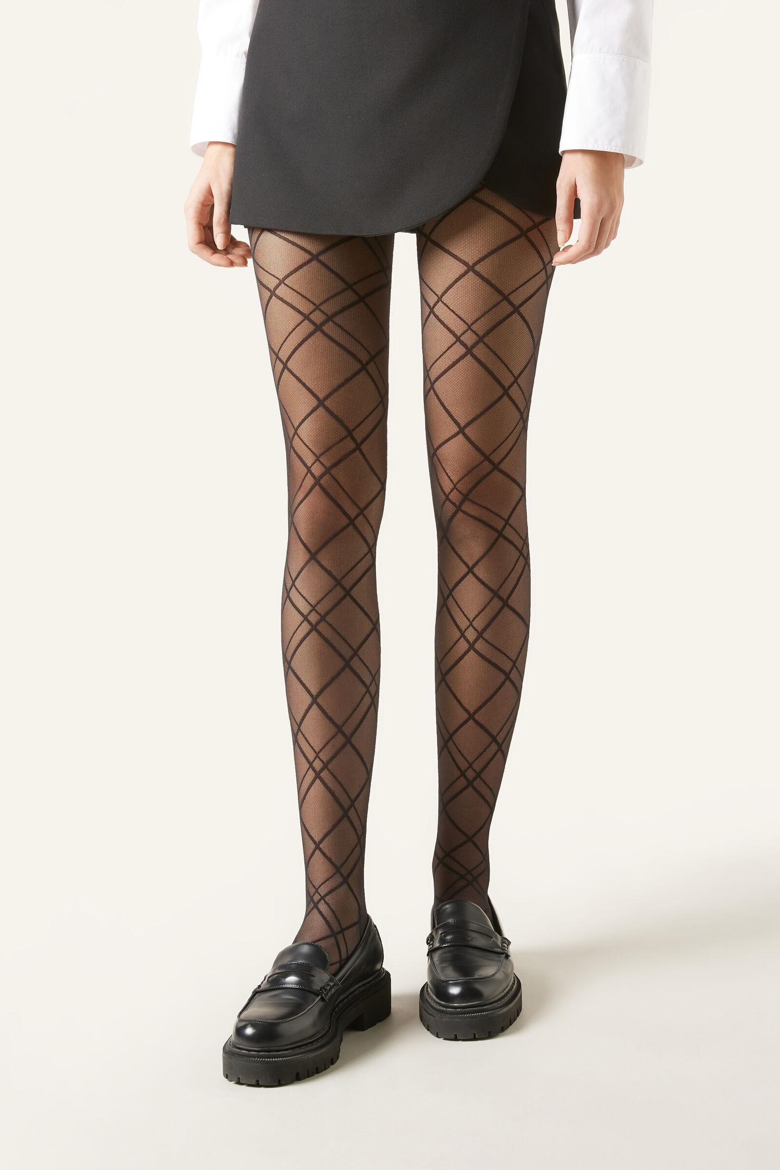 meia-calça transparente com losangos - preto