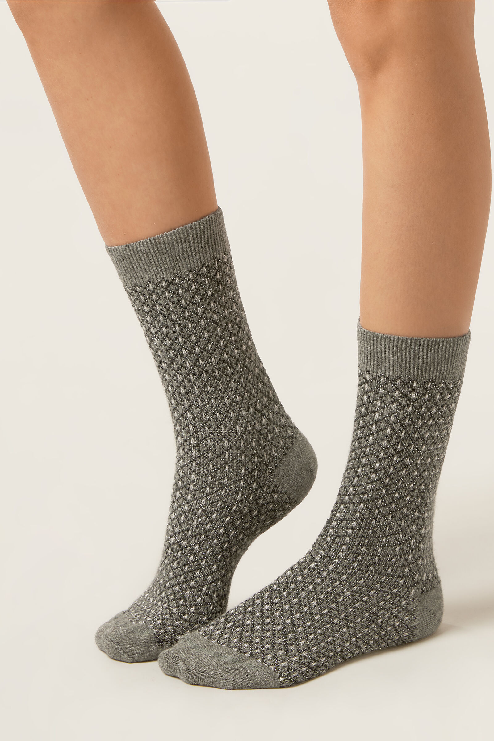 meia curta com glitter em lã e cashmere - cinza