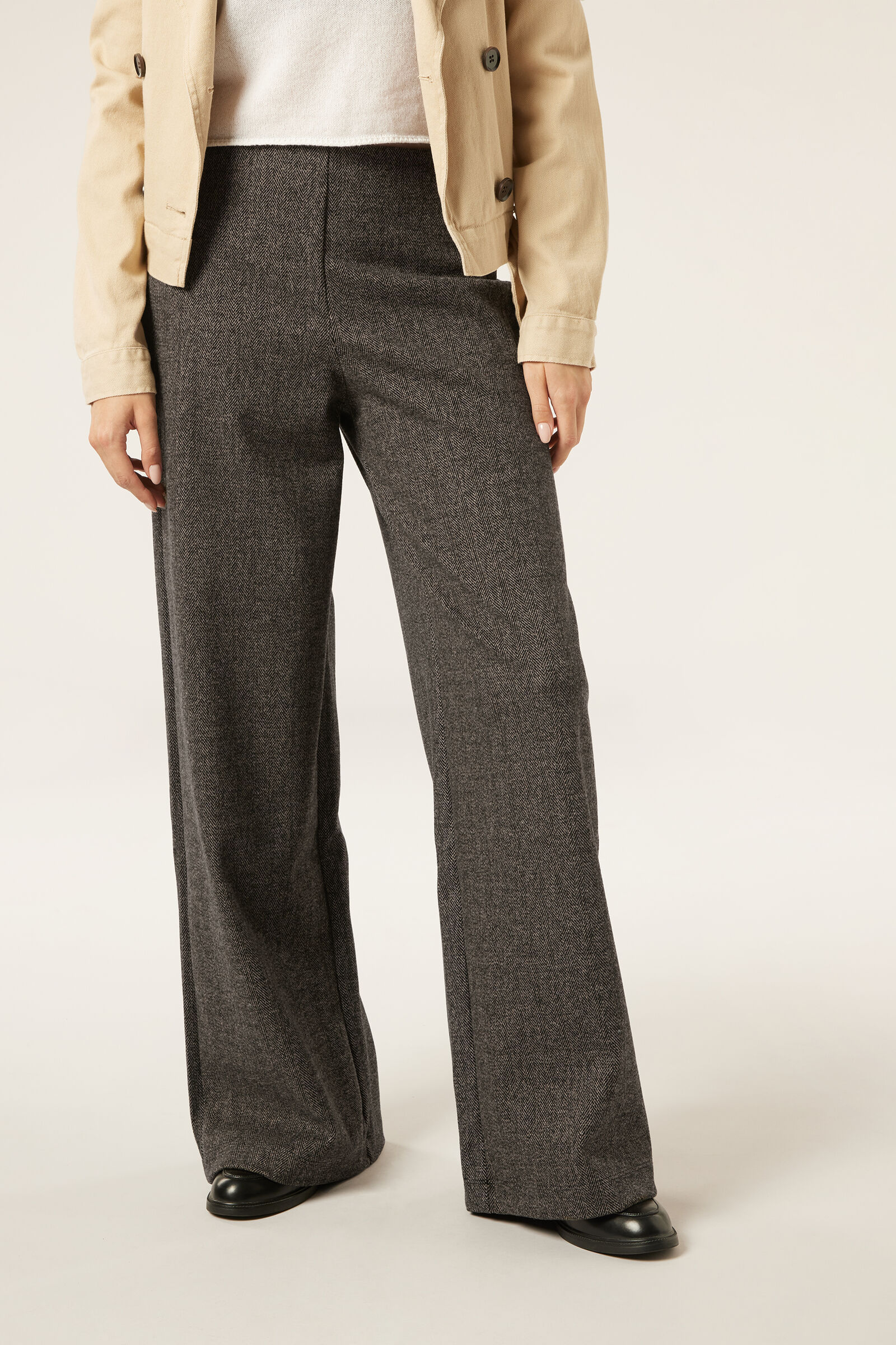 calça  pantalona com padrão de espinha de peixe soft touch - marrom